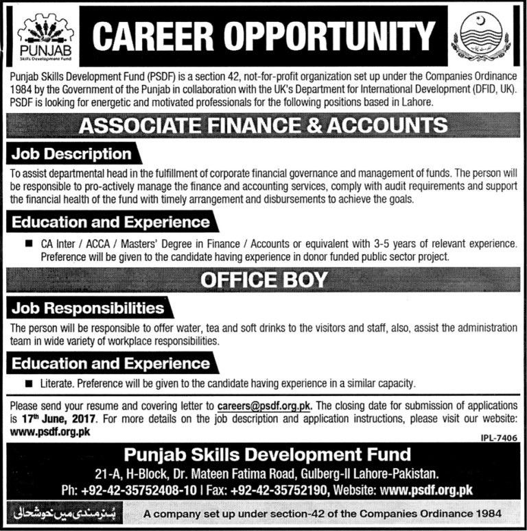 corporate finance job description