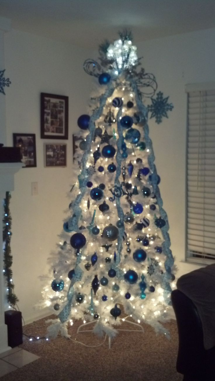 white christmas tree with silver and blue decorations - How To Decorate A White Christmas Tree In Blue white christmas tree with silver and blue decorations - How To Decorate A White Christmas Tree In Blue