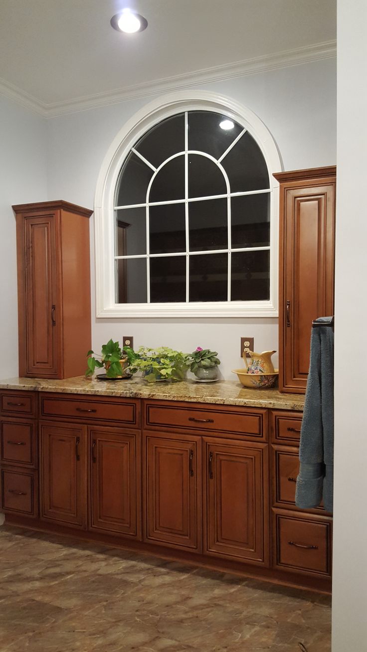 DiamondWhiskeyBlackMapleCabinetsLowesYellow DiamondWhiskeyBlackMapleCabinetsLowesYellow