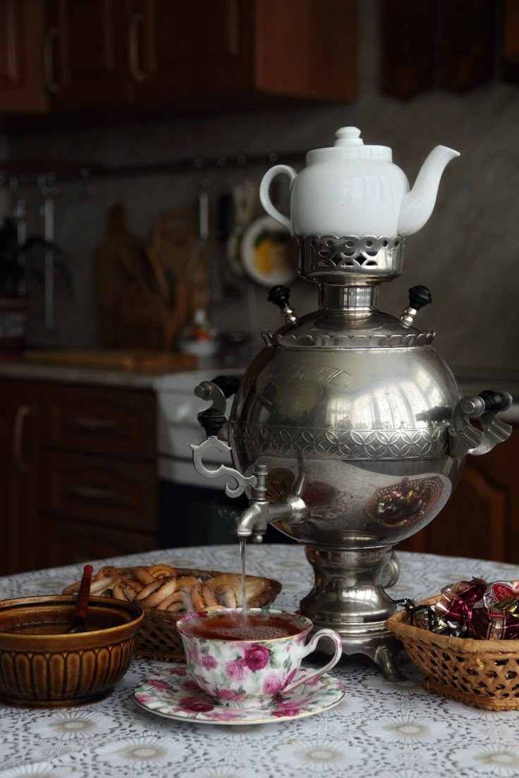 Чаепитие картинки красивые с самоваром