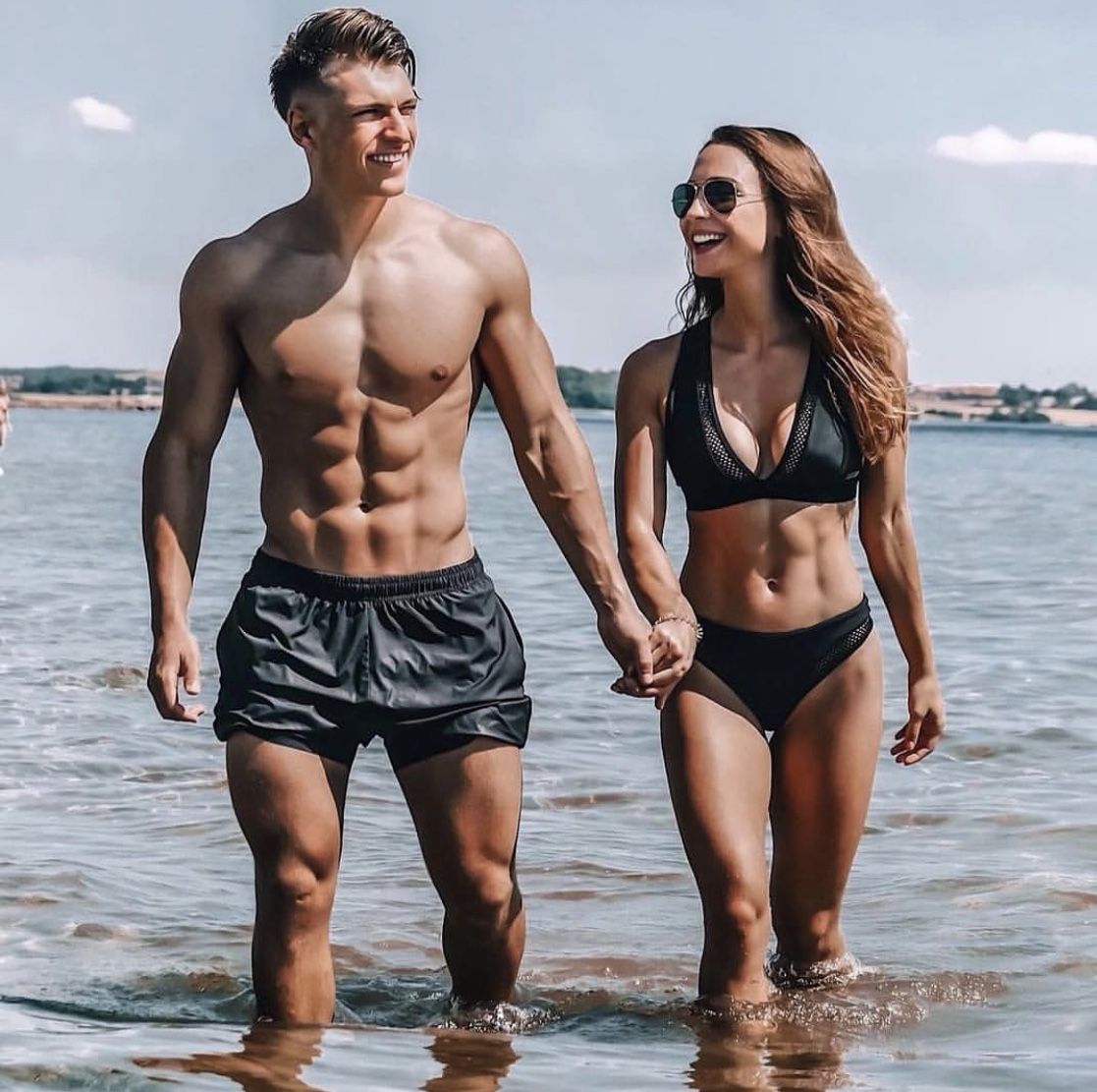 Fitness beach fan photos