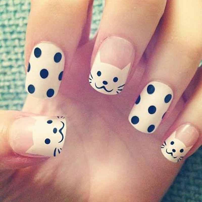 Polka Dots Nail Designs;2019 nail trends; nail colors 2019; Summer nail 2019; nail art designs; nail designs pictures; summer nail ideas;