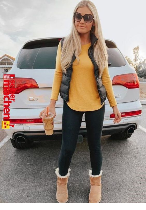 Cute outfit for fall with a little yellow Cute outfit for fall with a little yellow