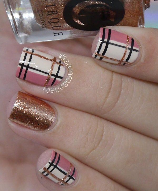 Plaid design is almost always worn, and each year this design finds its place in the fashion industry.