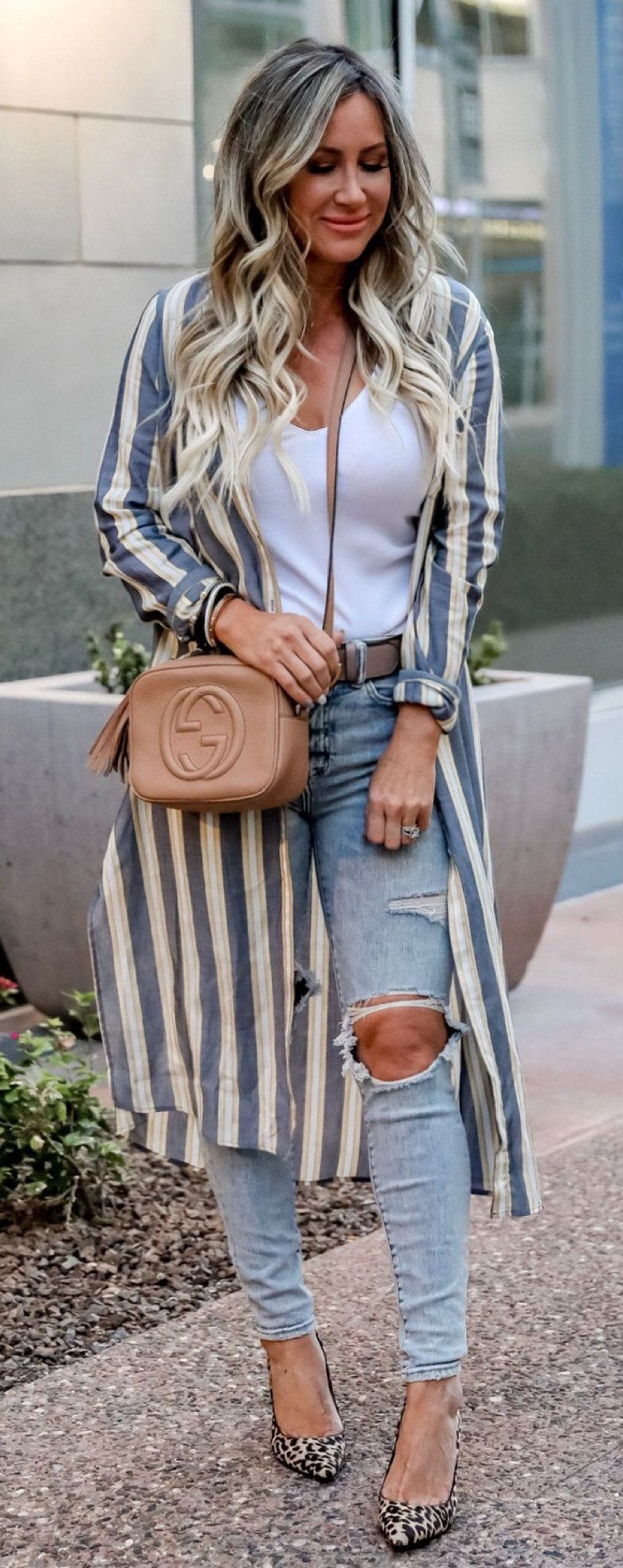 gray and white golf bag #spring #outfits gray and white golf bag #spring #outfits