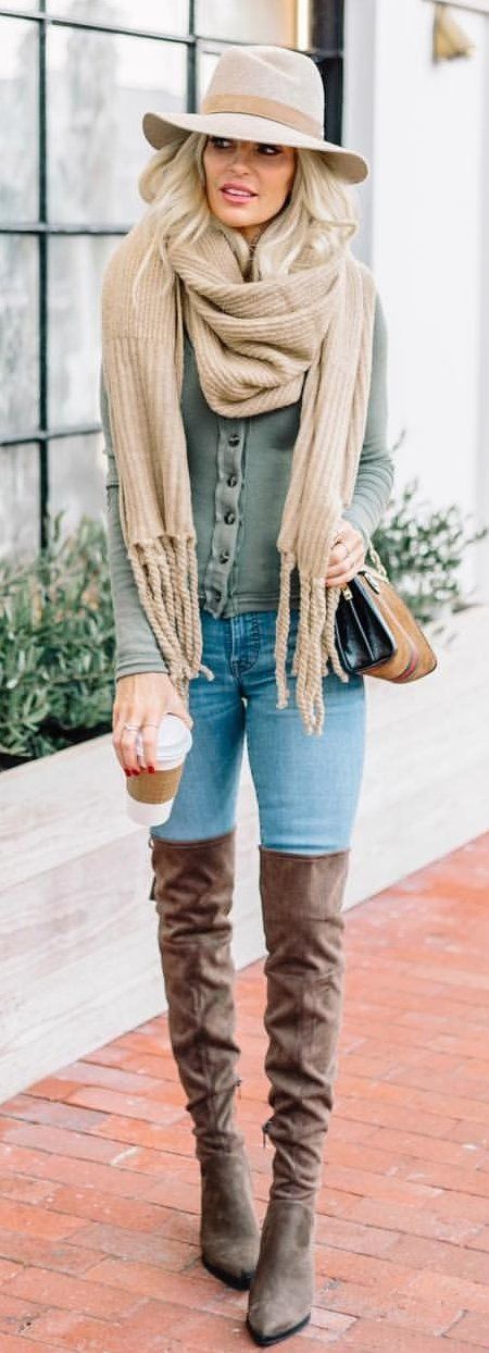 gray and white long sleeve dress #winter #outfits gray and white long sleeve dress #winter #outfits