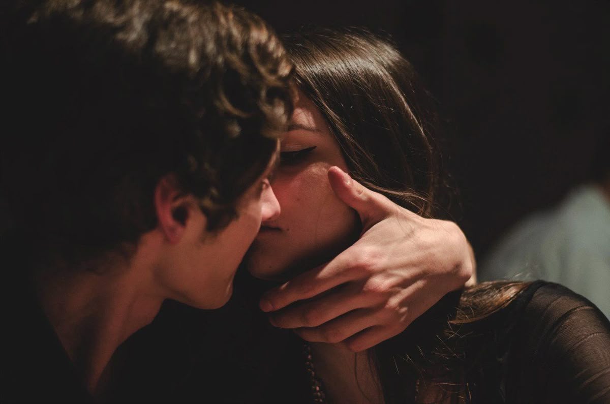 Caut divorțate bărbați din Alba Iulia dublați- vă dating deangelo