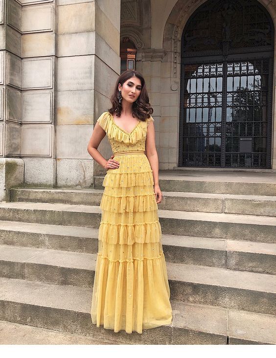 Retro yellow long dress Retro yellow long dress