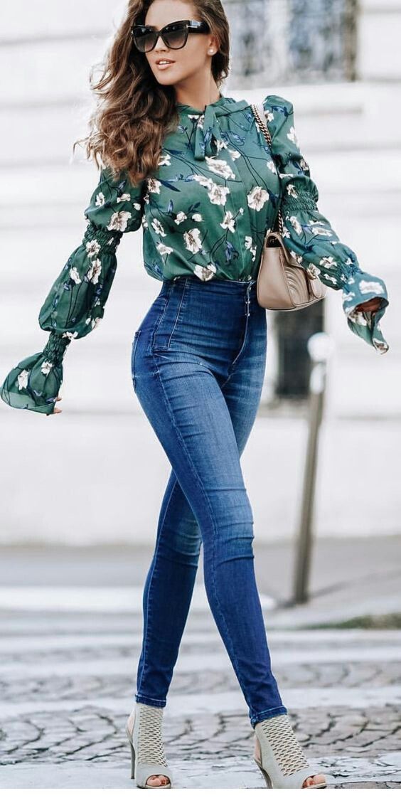 Nice floral shirt with jeans Nice floral shirt with jeans