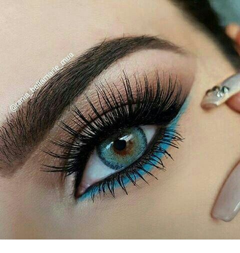 Glam blue detail for blue eyes Glam blue detail for blue eyes