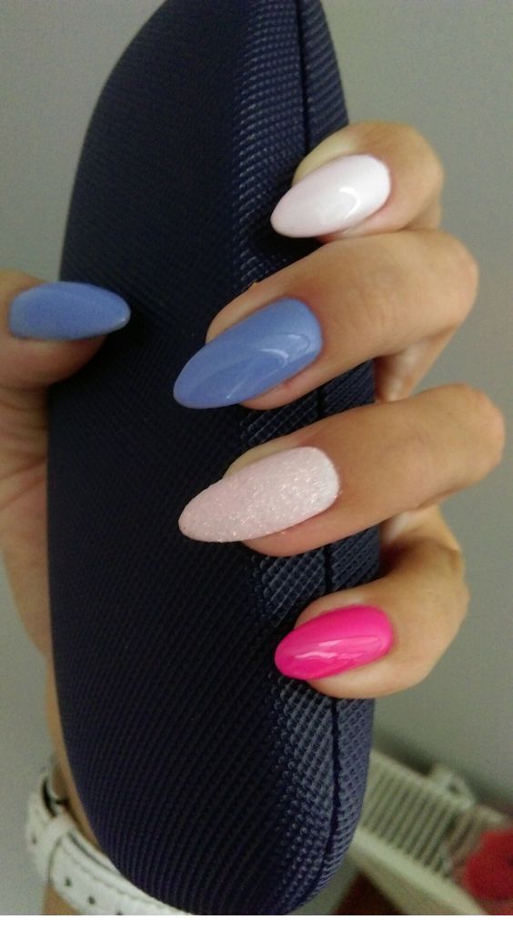Nice blue and pink manicure Nice blue and pink manicure