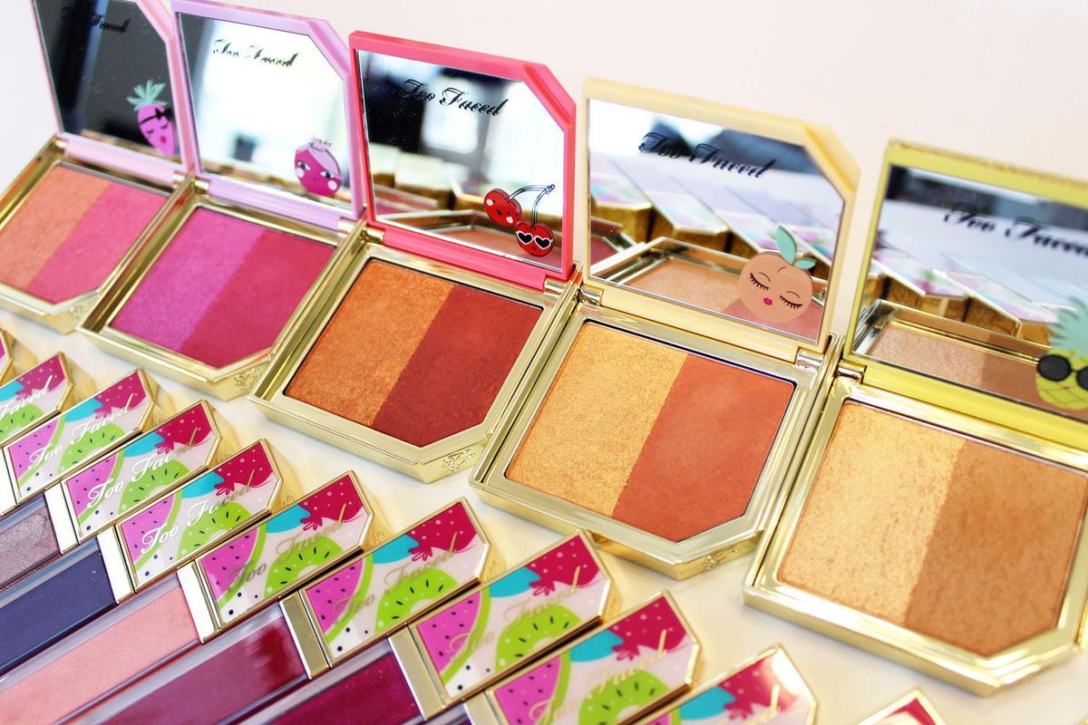 Too Faced Tutti Frutti Cocktail Blush Duo and Bronzer Highlighting Duo review and swatches #makeup #beauty #crueltyfree #toofaced Too Faced Tutti Frutti Cocktail Blush Duo and Bronzer Highlighting Duo review and swatches #makeup #beauty #crueltyfree #toofaced