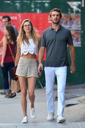 stavros niarchos iii dating istoric site- ul datând usa