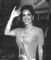 Wem sie sich verschrieben haben - Seite 7 0db2a8e3d08f6ec1a0b887055838f1d7--hand-signals-salma-hayek