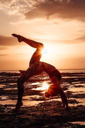 sunset | yoga love | romantic moment | unique experience | breathtaking view | F...