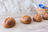 Low Carb Brötchen mit Frischkäse: Fitnessbrötchen ohne Kohlenhydrate