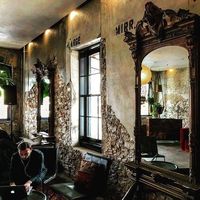 Calling all culture & art lovers With modern industrial décor and a focus on art music food and culture Native is THE place to be when in Austin. @gootzcornell