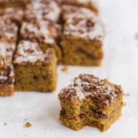 Pumpkin Spice Coffee Cake - Handle the Heat