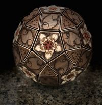 Rhombicosidodecahedron%20-%203
