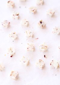 How to Make Floral & Lavender Sugar Cubes - A Bubbly Life