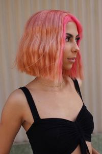 Essentially a two-tone dye job, gemini hair offers up extra creativity and double the opportunities when it comes to colouring your hair. 📸 bescene
