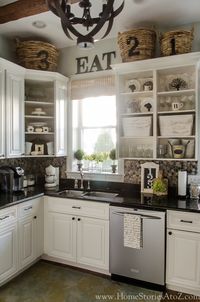 Fall home tour with a ton of easy and beautiful fall decorating ideas. Love those numbered baskets!