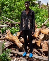 EmmyKasbit Nigeria on Instagram: “FW20 Look 5 __ Creative Team: @KosolOnwudinjor @SutchayGallery @Mewalga_Nas __ #EmmyKasbit #FW20”