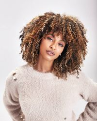 Cabelo caramelo: fotos e como alcançar a cor que é pura tendência