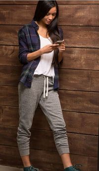 12 Sweatpants Outfits That Aren't Just For Lounging - Society19