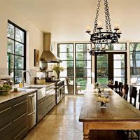 #kitchenislandideas #kitchenislanddecor #kitchen #kitcheninspiration #kitchenrenovation #houseinterior #kitchendesignideas