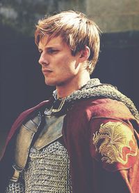 King Arthur will have medium length, dark blonde hair and his make up will be natural as shown. The rest of the men including, Lancelot, Merlyn, Mordred, Galahad, Gareth, Gawaine, King Pellinore, Sir Kay, Sir Ector, Agravaine, Sir Bruce Sans Pitié, Uncle Dap, Sir Thomas Malory and Uther Pendragon will have the same natural face makeup.