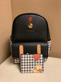 Disney Winnie The Pooh Mini Backpack With Cardholder Brand New With Tag Smoke free home