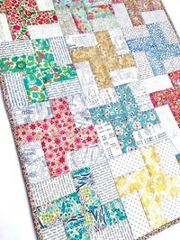 "Baby Quilt Pattern, easy quilt pattern for beginners. It's also Jelly Roll friendly or make these fun quilting blocks in your own choice of fabrics. We used Liberty London Lawn fabrics as the feature windmills and low volume light quilt cottons for the background. THIS IS A DIGITAL print-at-home PDF SEWING PATTERN Quilt #1 Crib size: 18\" x 24\" (45cm x 61cm) *12 assorted 2\" by 15\" strips from Liberty fabrics *12 assorted 2\" by 15\" strips from light fabrics * ¼yd (25cm) fabric for binding *