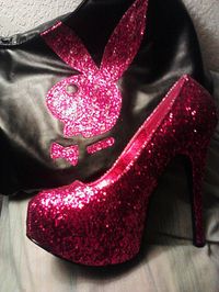 Playboy <3 && Sparkly Pink Heels!! Hottness <3