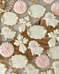 Andre Cookies on Instagram: “Baptism cookies for Olivia #cookies #cookieoftheday #instagood #baptismcookies #floralcookies #sheeps #edibleart #crosscookies…”