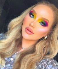 Maquiagem LGBT: 5 artistas queer que arrasam nos looks | Fashion Bubbles