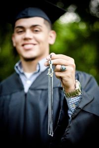 Senior Picture / Photo / Portrait Idea - Boys / Guys - Cap & Gown