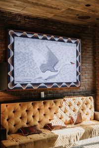 Ready for a flight of fancy? This year’s rich and exciting decor trends include many natural elements, including plant and animal-themed art. Bird mosaics from our collection are an appealing way to refresh your interiors with vibrant art. #mozaico #mosaicart #mosaictileart #birdmosaics #birds #art #nature #homedecor #wallart