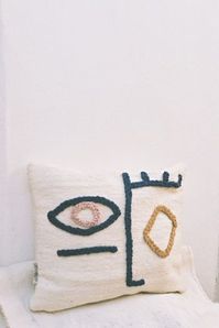 LRNCE-VISAGE-PILLOWCASE-WOOL-EMBROIDERY