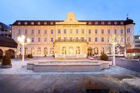 Dating to 1891, this palatial hotel has been badly modernized in parts - though remains the place to stay in Regensburg. Especially enjoy its Rococo features - the breakfast room is one of the best. This could seriously be an iconic hotel - it needs just some more love and a bit of Gloria Thurn und Taxis.