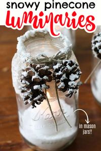 Make pretty winter luminaries that appear to be covered with freshly fallen snow using snow texture paint! Oh so gorgeous and perfect for the holidays, they are very easy to make. #winterdecor #luminaries #masonjarcrafts #masonjars #winterhomedecor #christmasdecor #christmascenterpiece #centerpiece #craftsbyamanda