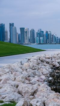 We’ll tell you the top 10 reasons why you should visit Qatar this year or add it to your travelling bucket list.