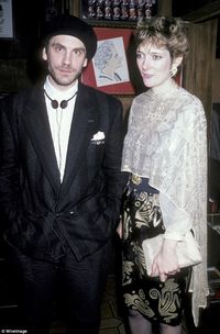 Glenne Headly has died at the age of 62. She was married to John Malkovich from 1982 to 1988. They split after he had an affair with his Dangerous Liasons co-star Michelle Pfeiffer. She was in the movie Making Mr. Right, Dirty Rotten Scoundrels, among other movies and TV. She has one child and second husband when she died. Cause of death unknown but she was treated for blood clots before he death.