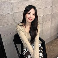 LOONA