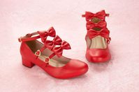 I'd love these in size 39 and in the Red (Shiny) color.