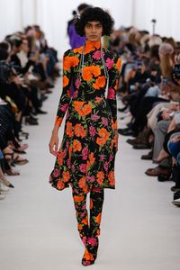 Mother Knows Best! Vogue Moms Weigh In on the Spring 2017 Collections