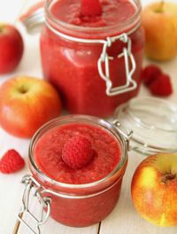 Raspberry Apple Sauce - 3 1/2 lbs apple slices (not peeled), 26 oz frozen raspberries, 3/4 C apple juice, 1 T lemon juice - bring to boil, simmer for 40 min, cool, run through food processor