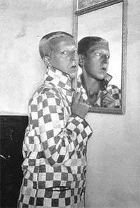 Les impossibles autoportraits de Claude Cahun - Sens Public