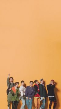 Kjne.~ Get ready show time ! #ikon #ikonwallpaper #ikonshow #ikon0t7 #hanbin #bobby #jinhwan #yunhyeong #chanwoo #jonhoe #donghyuk