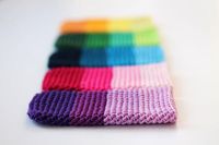 Herringbone Crochet Phone Cover | FaveCrafts.com